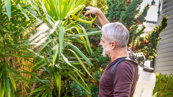 Baterijski vrtni škropilnik ZI-DS2V-AKKU